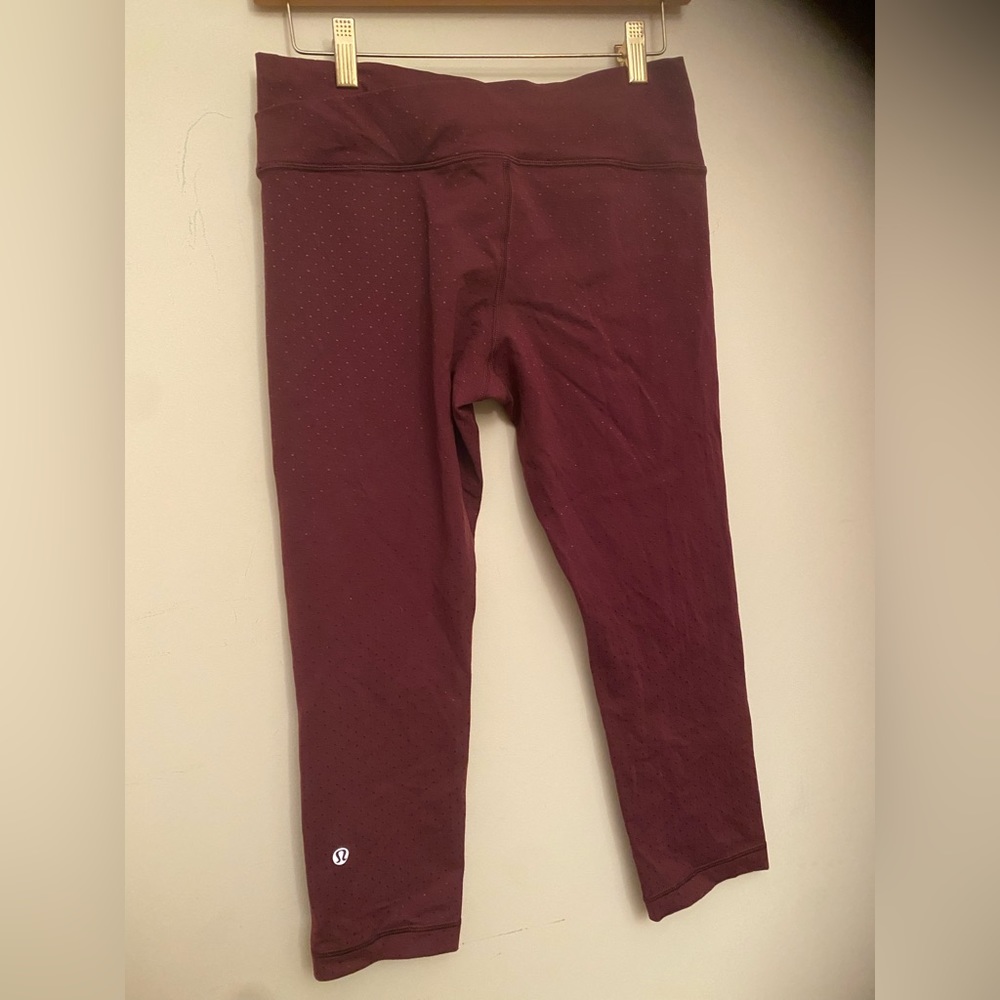 Lululemon Cropped Leggings Maroon